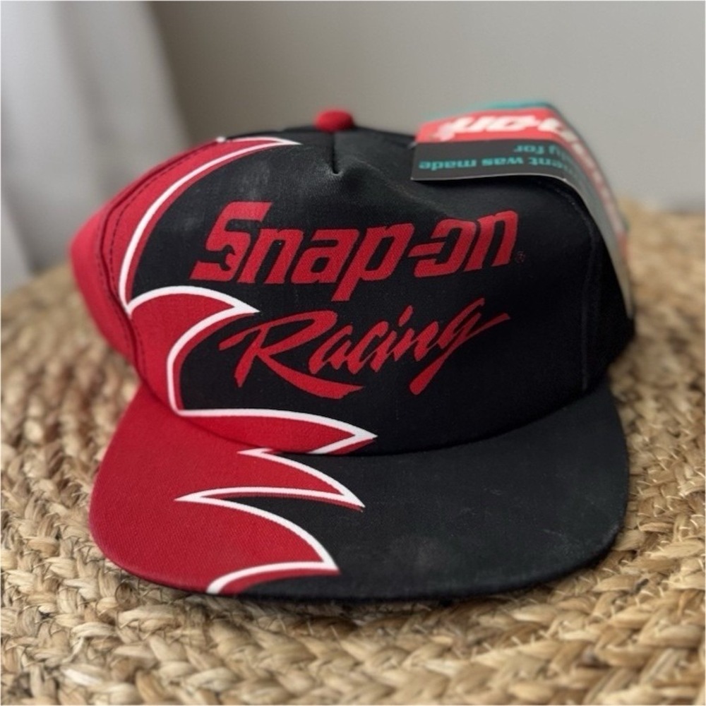 Snap-on Racing NASCAR Black Red Adjustable Hat One Size Auto Racing Cap